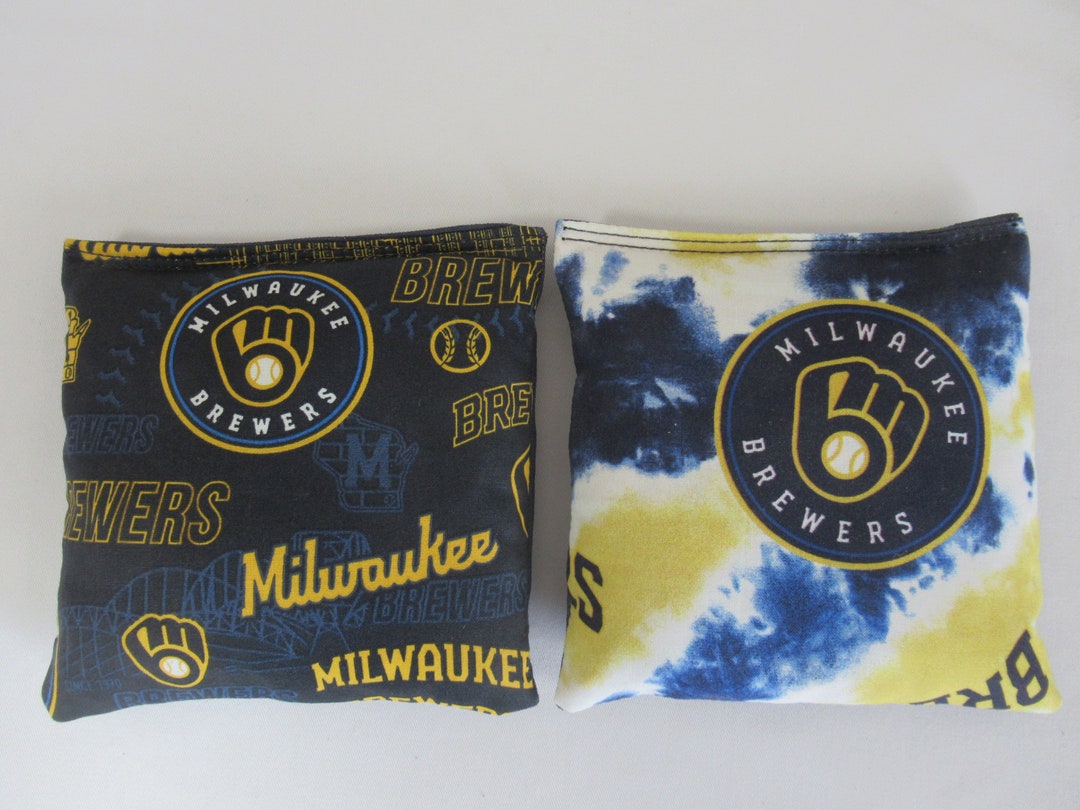 Set of 8 Cornhole Bags Milwaukee Brewers Baseball Retro Camo Series
