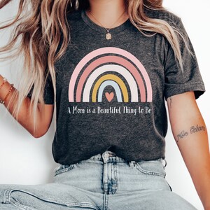 Camisa de mamá, camisa de mamá, regalo para mamá, camisa del día de la madre, regalo de mamá, regalo de cumpleaños de mamá, vida de mamá, camisa personalizada, nueva mamá