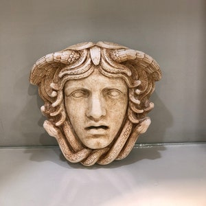 Máscara de Medusa~ símbolo de protección, copia de museo