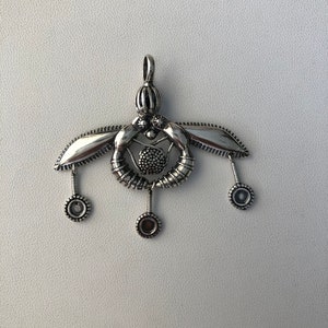 Minoan Honey Bee Melissae Pendant