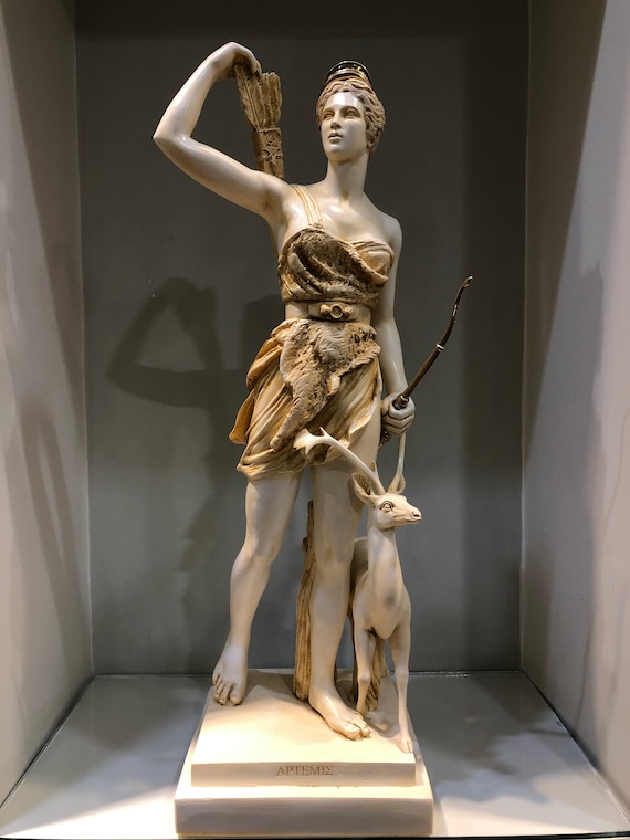 Griechische Göttin Artemis Göttin wilder Tiere die Jagd - Etsy Schweiz
