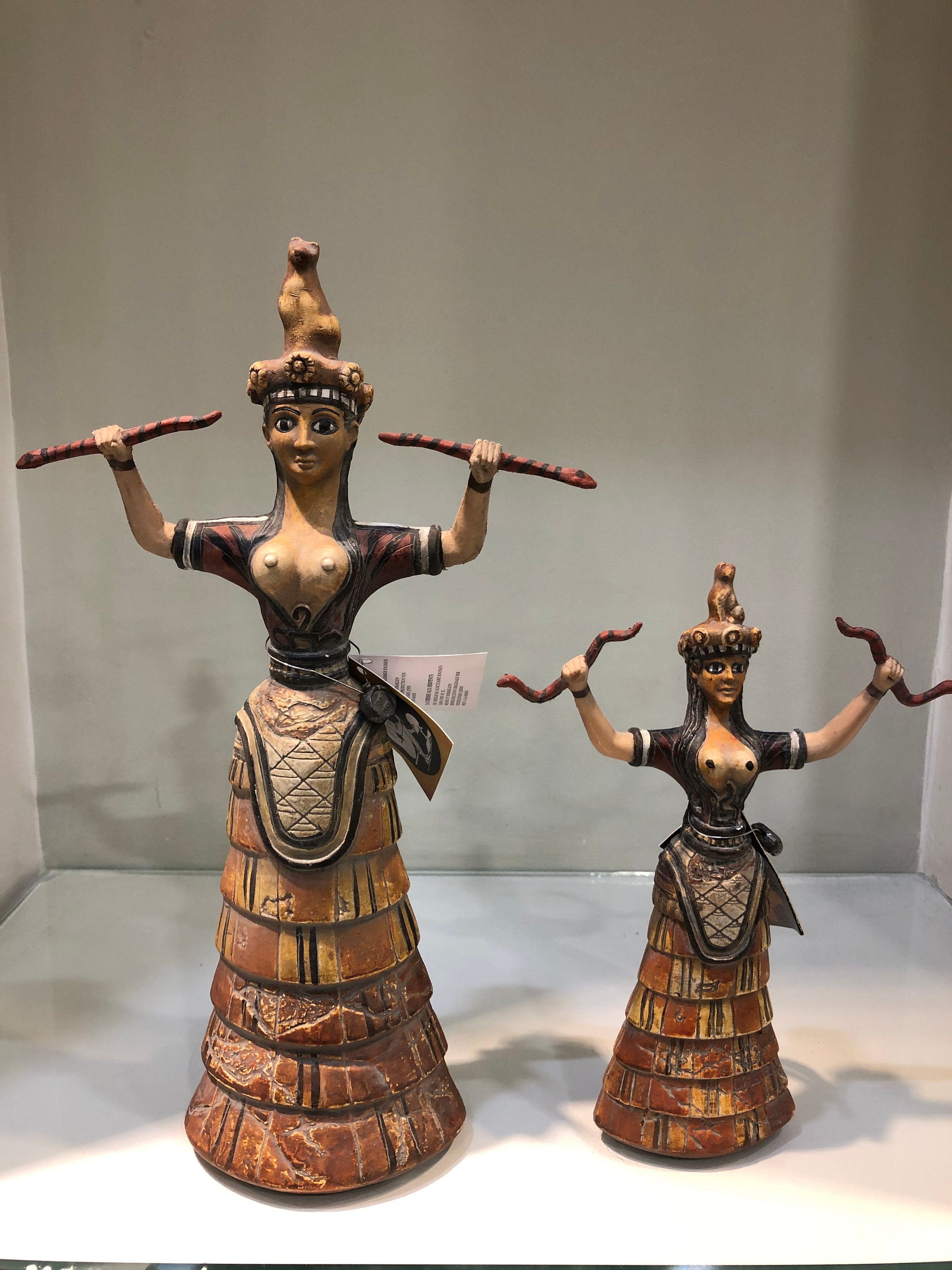 古代ギリシャ像　ミノア文明　蛇の女神像　2体セット　オブジェ　台座付き 古代ギリシャ像 ミノア文明 蛇の女神像 2体セット オブジェ 台座付き