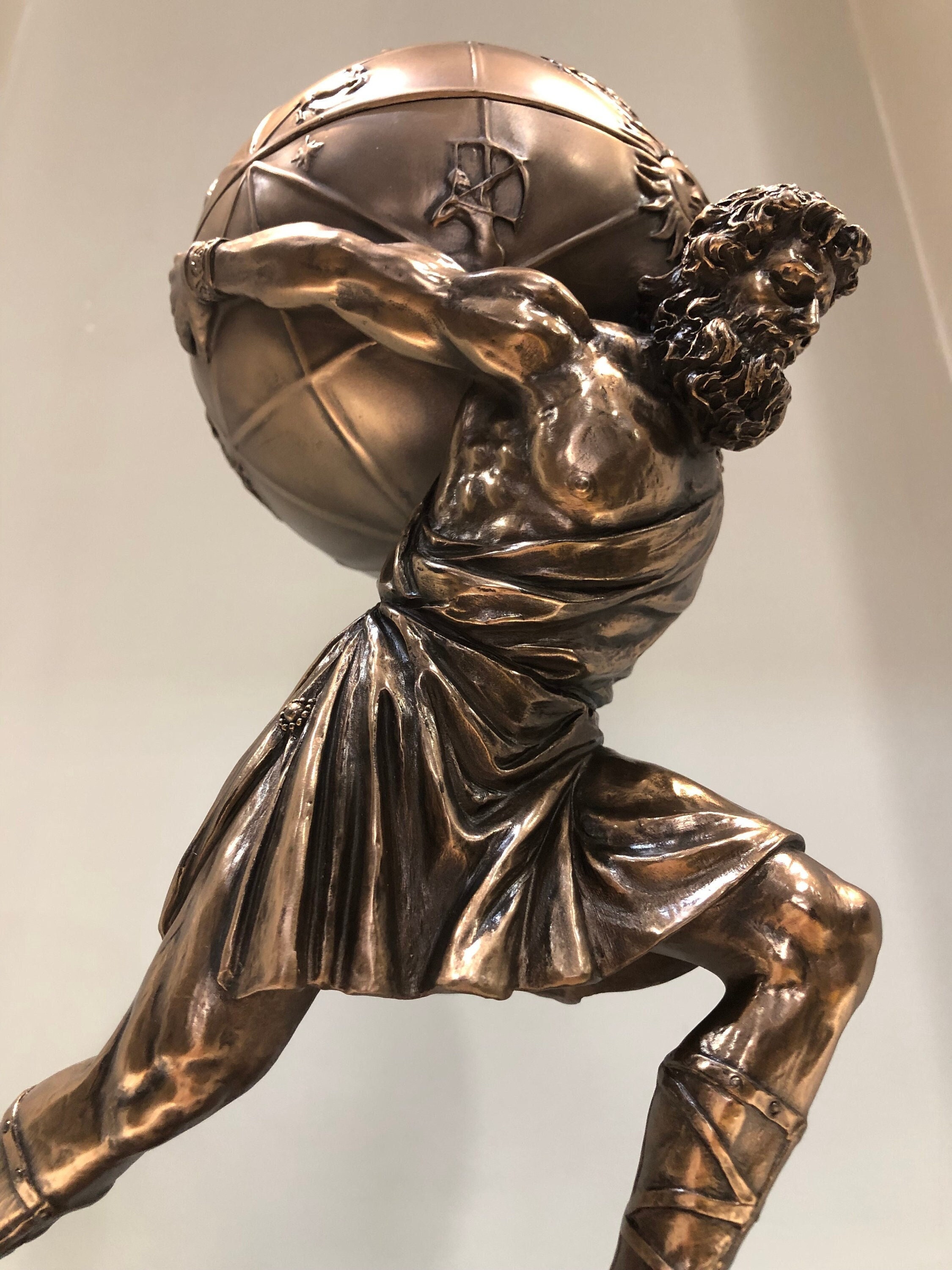 AtlasἌτλας,Titan, 高さ80 cm,アトラース Atlas Greek Statue - Etsy