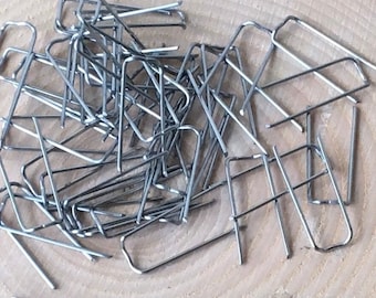 German Mossing Pins. 30mm/40mm. Moss pole pins. Wreath pins. Mossing pegs. Metal U-Pins for Floral & Foliage.