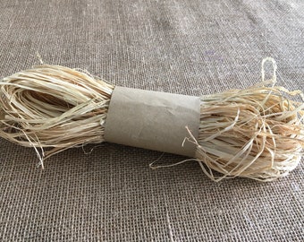Natural Raffia Bundle 25g. Sustainable gift wrapping. Rustic raffia twine. Weaving & Craft Supplies.