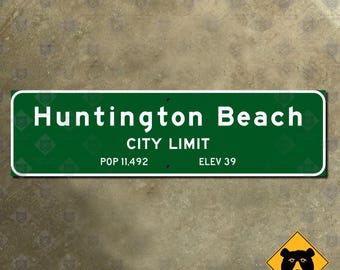 Huntington Beach California city limit highway road sign