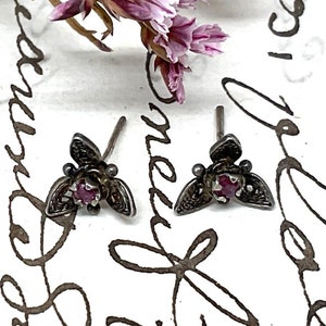 Vintage Gemstone Earrings | 925 Sterling Silver Stud Earrings | Flower Filigree Design | GIFT BOX INCLUDED