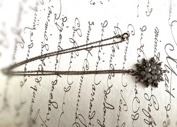 Circa Victorian Starburst Necklace | Sparkly Anti… - image 8