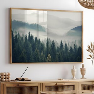 Berg Wald Fotografie, Druckbare Landschaft Nebel Wald Große Wandkunst, Natur Berg Horizontale Kunst - Digitale Kunst