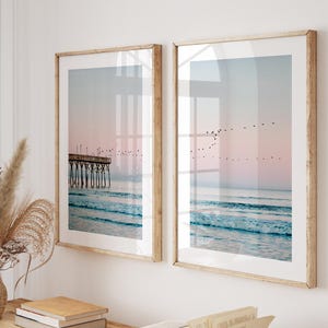 Arte de pared costero, juego de 2 fotografías de playa, arte de pared grande imprimible de 2 piezas del océano, póster de playa tranquila, arte de pared para sala de estar costera