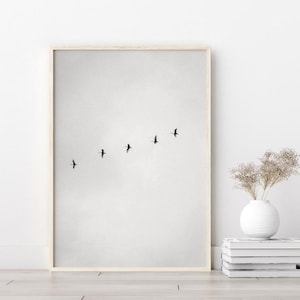 Druckbares Set aus 2 schwarzweißen Seebildern, Vogelschwarm Druck, Küstenlandschaft, Vogelschwarm Fotografie Bild 7