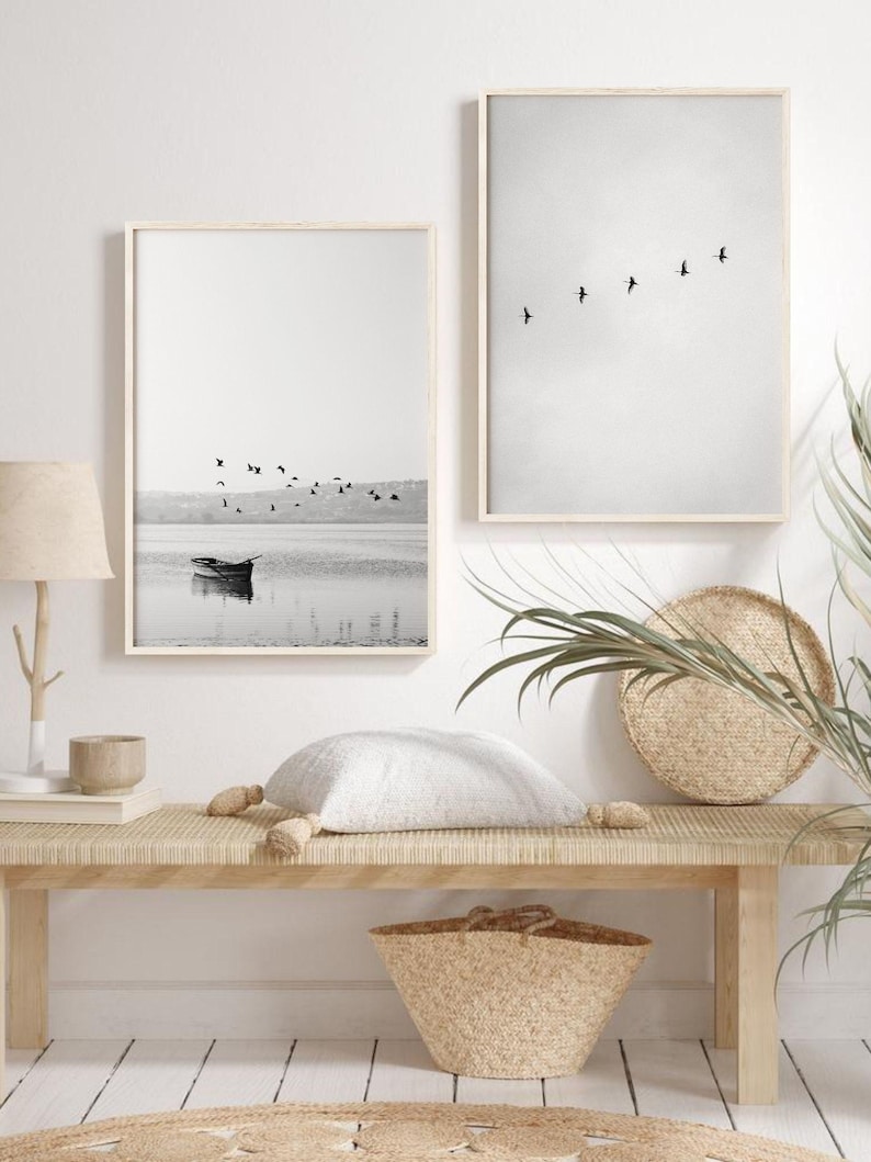 Druckbares Set aus 2 schwarzweißen Seebildern, Vogelschwarm Druck, Küstenlandschaft, Vogelschwarm Fotografie Bild 2