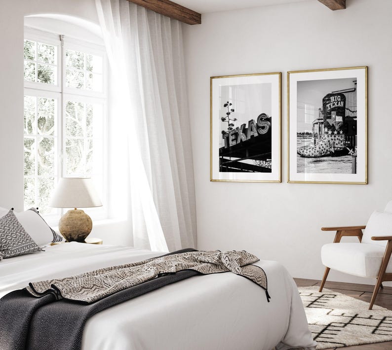 Printable Texas 2 Pieces Wall Art, Cowboy Set of 2 Prints, Black and White Texas Photography, Cowboy Boot Poster, Farmhouse Western Wall Art image 3