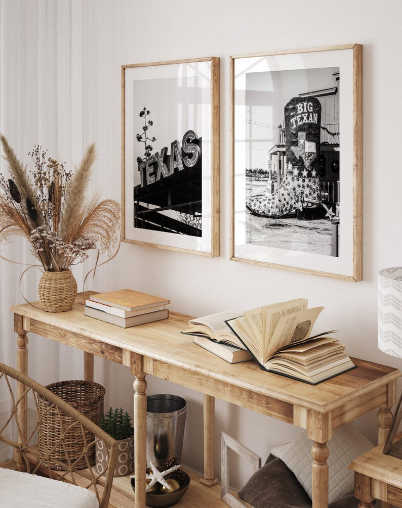 Printable Texas 2 Pieces Wall Art, Cowboy Set of 2 Prints, Black and White Texas Photography, Cowboy Boot Poster, Farmhouse Western Wall Art image 6