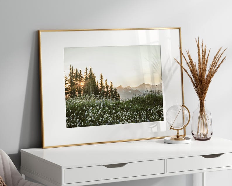 Druckbare Wildblumen Fotografie, Natur Landschaft große Wandkunst, grüne Natur Digitaldruck, nordische Wald Wandkunst, Instant Download Bild 6