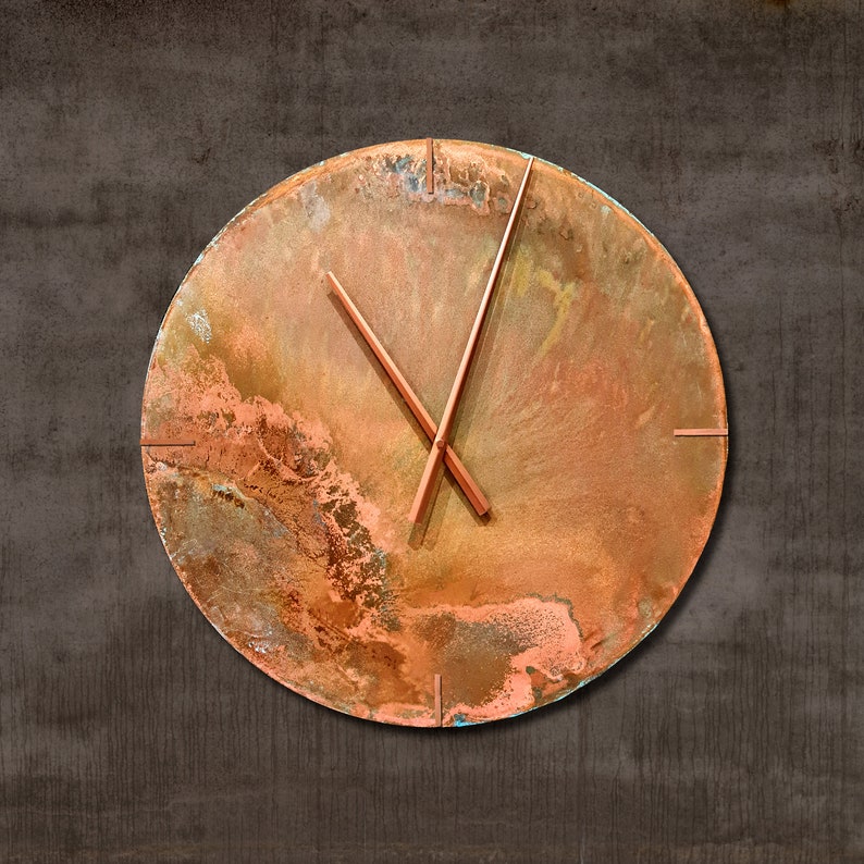 Horloge Murale Ronde, Horloge Industrielle Cuivre Patine. Art mural en cuivre, grande horloge couleur cuivre, horloge en cuivre brut. Décoration murale. Cadeau Cuivre image 2