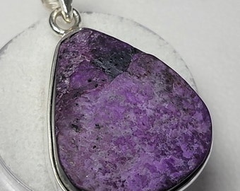Beautiful Rough Sugilite 925 Sterling Silver Pendant Jewelry 29x21mm 8.5 grams