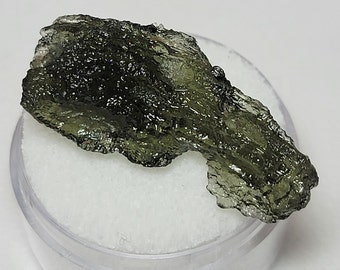 15.5 carats Authentic natural Czech Republic Moldavite from Meteorite Impact - 30mm long