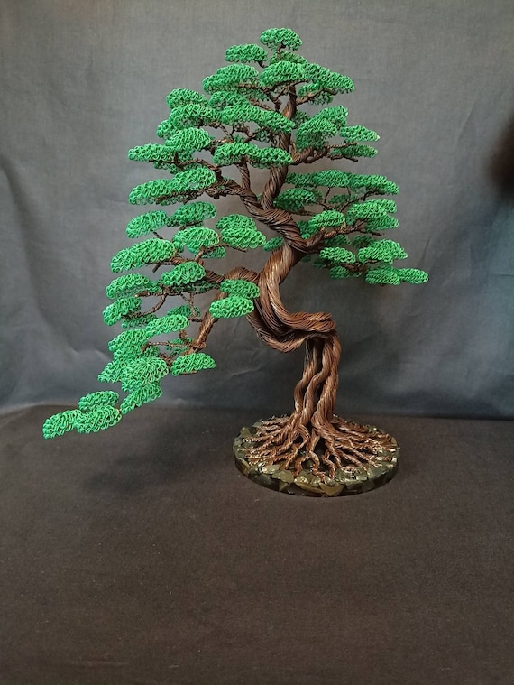 Bonsai Sculpture: Crafting Living Art Masterpieces