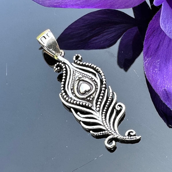 Pendentif plume de paon en argent 925 - 3,1 cm / 1,2 po.