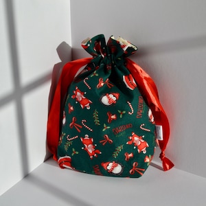 Grüne Weihnachten wiederverwendbare Kordelzugbeutel | Heilig Abend Taschen | Umweltfreundliche Geschenktasche | Weihnachtsmann nachhaltige Geschenktasche | Geschenkverpackung | Weihnachtssack