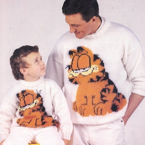 Vintage Garfield DK Knitting Pattern  - Size  24" - 42"     Instant download