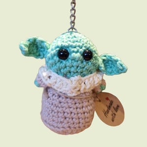Handmade Mini Alien – 3-Inch Green Crochet Alien Keyring, Bungee, or As It Comes!