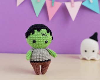 Mini Monster Amigurumi Crochet Pattern: Portachiavi di Halloween (file PDF)