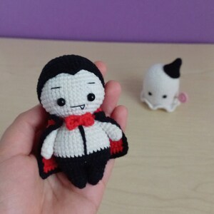 Vampire Amigurumi Crochet Pattern: Mini Halloween Decoration (PDF File ...