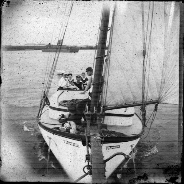 300 Sailboat (Virginia)- Antique Glass Slide Panel - HYALOTYPE