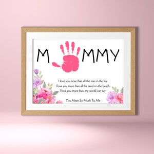 Artesanato de impressão de mão | cartão Handprint do dia das mães | Presentes com impressão de mão para mamãe | Artesanato de impressão manual do dia das mães para crianças | Impressão da mão da mamãe flor