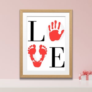 Valentinstag Liebe Handabdruck Fußabdruck Kunst Bastelvorlage druckbare Downloads | Valentinstagskarte | Geschenk für Großeltern von BabyKindern