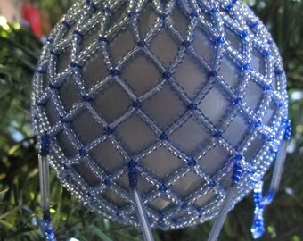 Tree Ornament in Blue and Silver Beads
