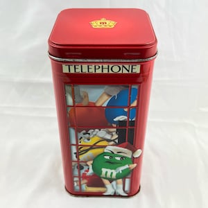 2002 M&Ms Telephone Booth Candy Tin Christmas Village Phone