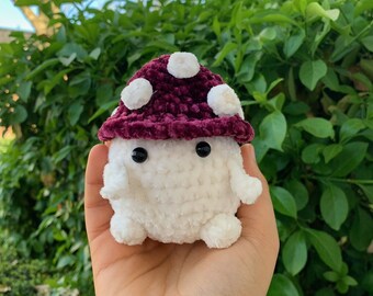 Crochet Mushroom Guy Keychain | designs by anaya thamar