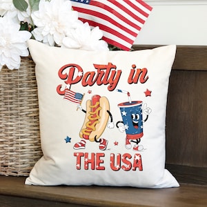 Kussen Party in the USA, grappig patriottisch ontwerp hotdog en frisdrank, 4 juli decor, sierkussen Amerikaanse vlag, zomer BBQ-cadeau, zomerdecor