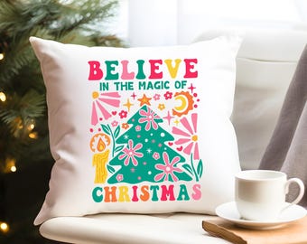 Boho Christmas Pillow: Retro Holiday Home Decor