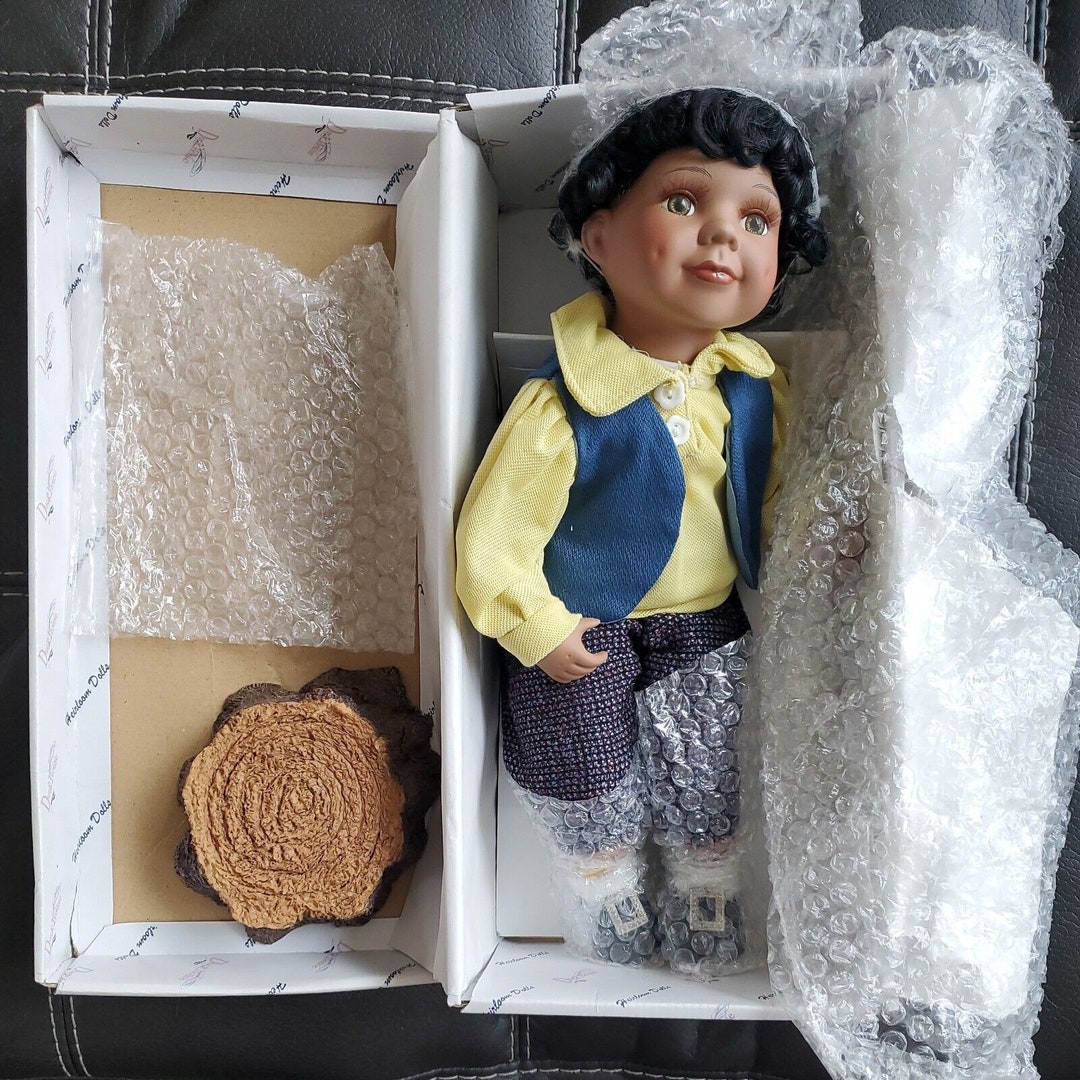 RARE Vintage Duck House Heirloom Dolls Porcelain Beautiful Doll Johnny