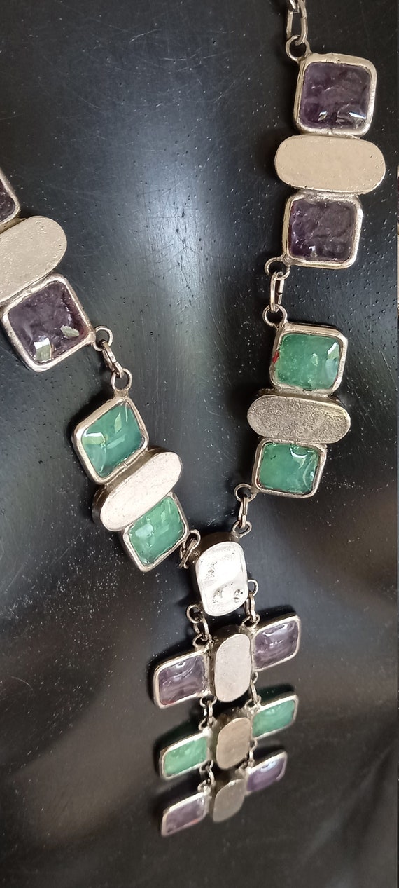 Collier Vintage Années 1970 En Métal Argenté Avec Perles Et Anneaux Ajourés