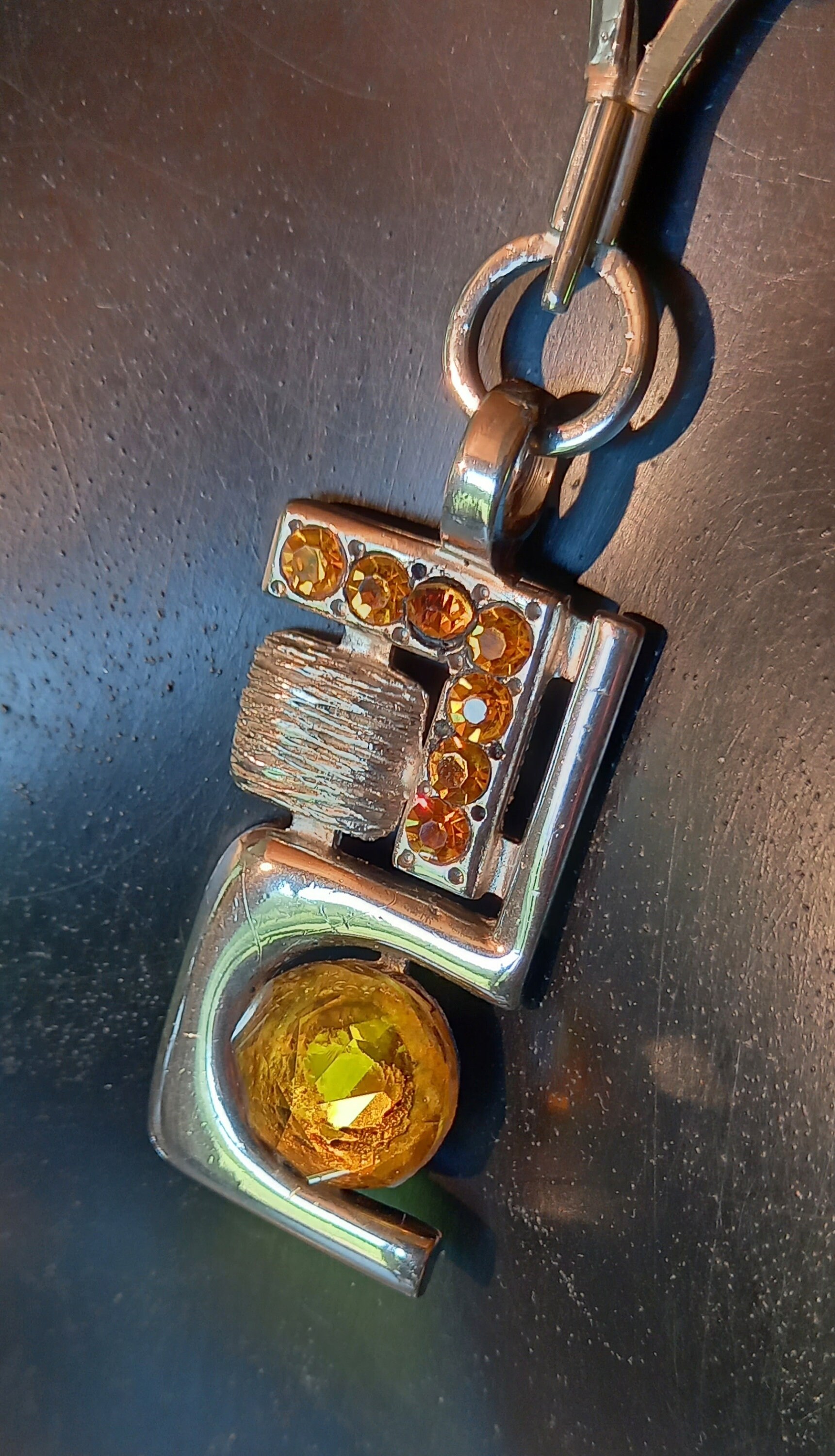 Collier Original Vintage En Métal Argenté - Occasion En Bon état