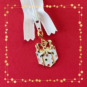 Gift Present Zipper Charm | Zipper Pull | Sewing Notions | Bag Charm | Keychain | Christmas Charm