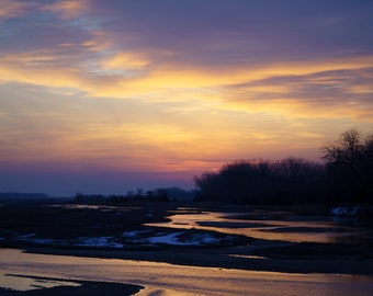 Nebraska Sunrise on North Platte River with sandhill cranes