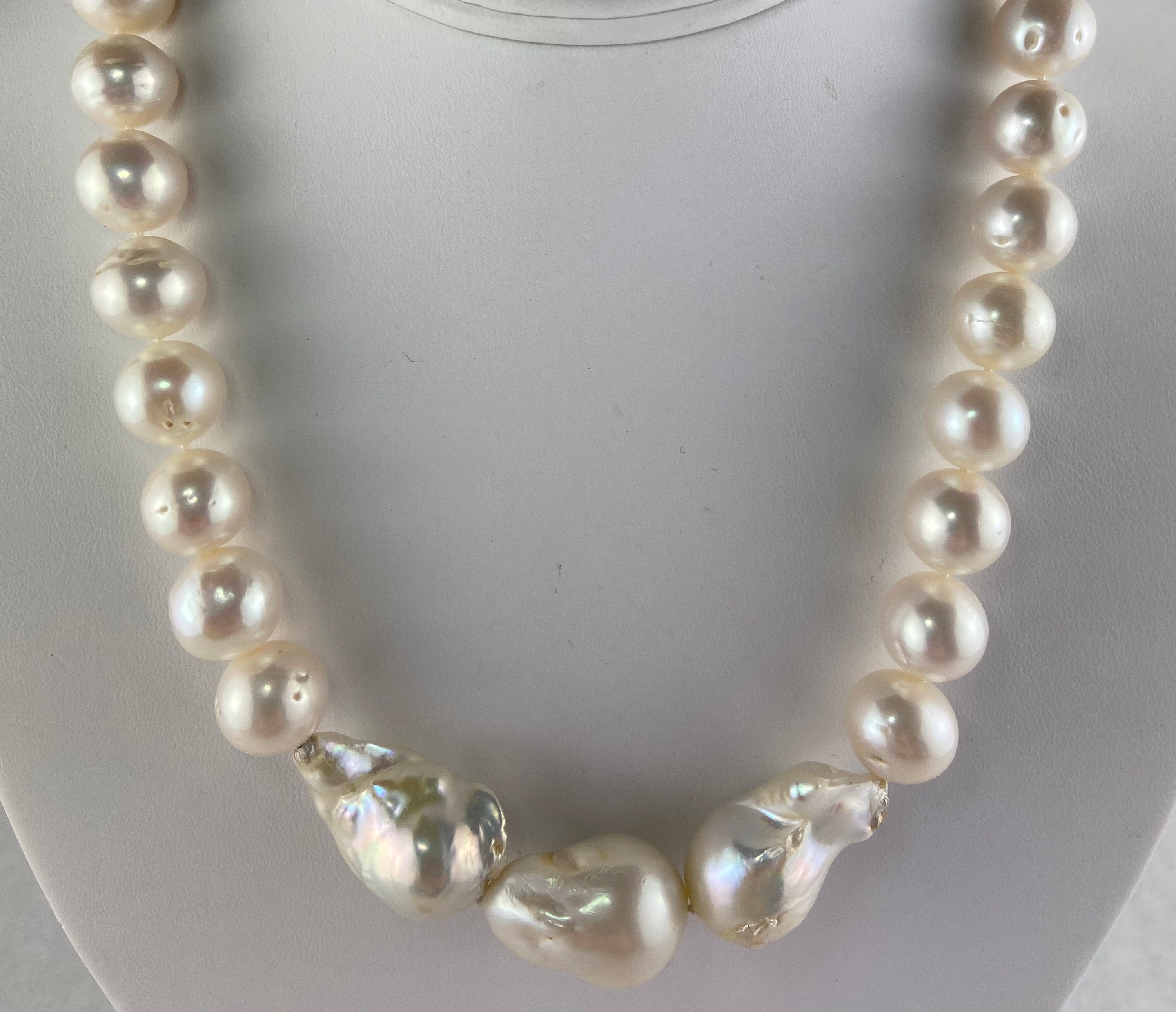 11-14mm Large Freshwater and Flame Ball Pearl Necklace