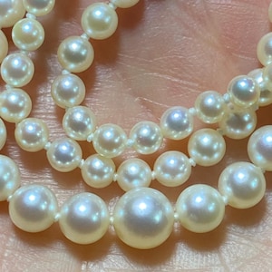 Graduated Cultured Pearl Necklace: 4-7mm, 17.5", 10kt White Gold Clasp, Enlarged Photos
