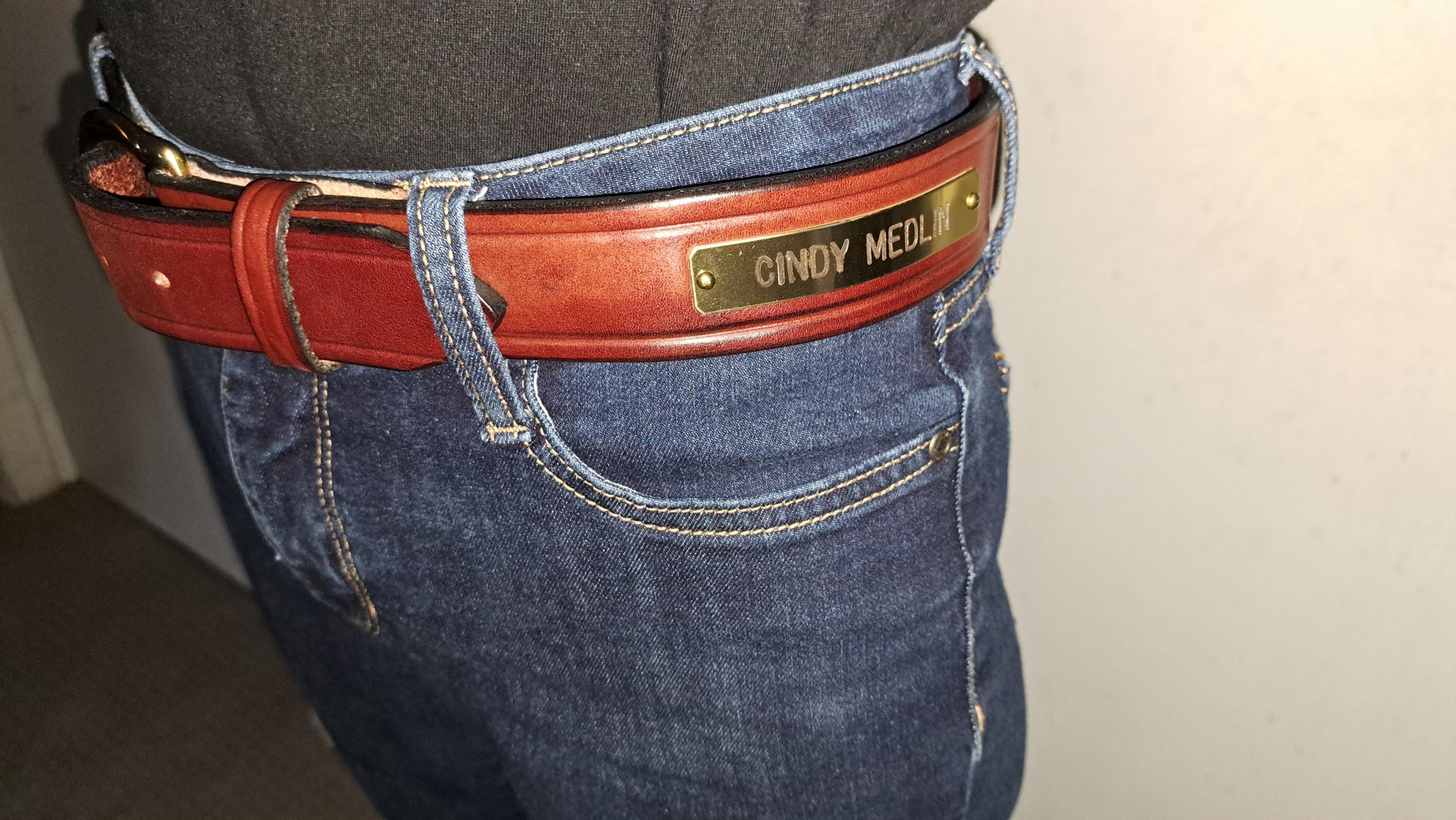 1 1 2 Inch Wide English Bridle Leather Belt With Nameplate in Chestnut Brown or Black Etsy