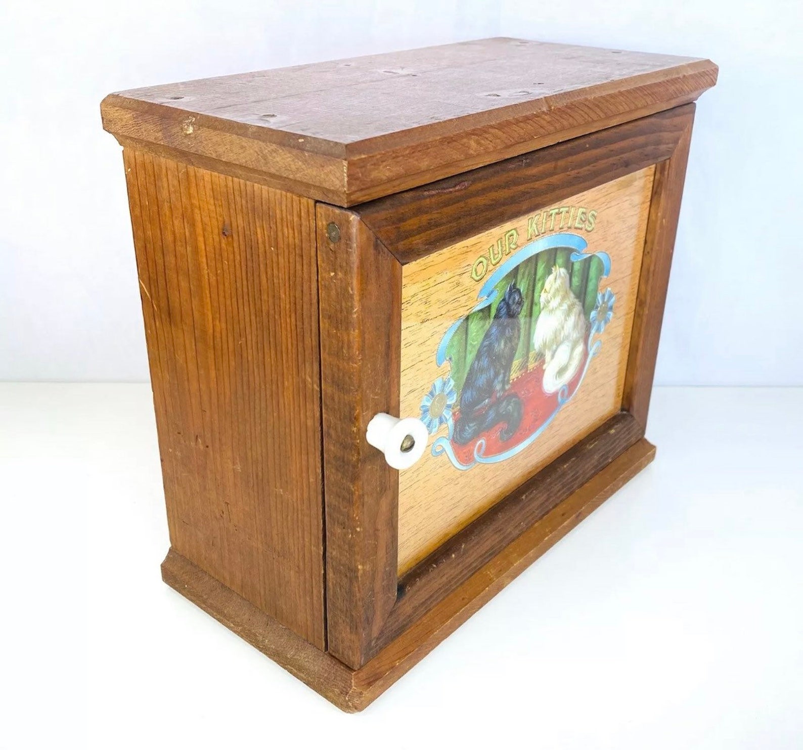 Vintage Armario de madera rústica Botiquín Gato / Kitten | Etsy