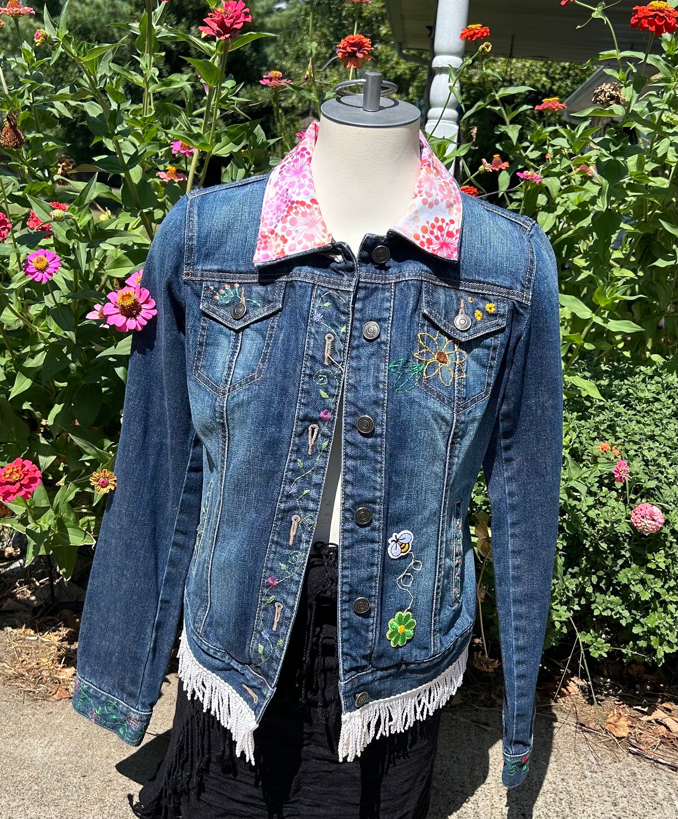 ジャケット・アウター Tostalgic floral denim jacket Tostalgic floral denim jacket / floral | Tostal