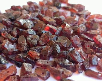 Raw garnet chips beads pieces / loose gemstone wholesale price / rough garnet drilled lot/ small chips lot / dark red garnet bulk lot
