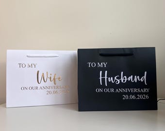 Anniversary gift bag; personalised gift bag, Wife custom gift bag, Husband gift bag, personalised anniversary gift bag