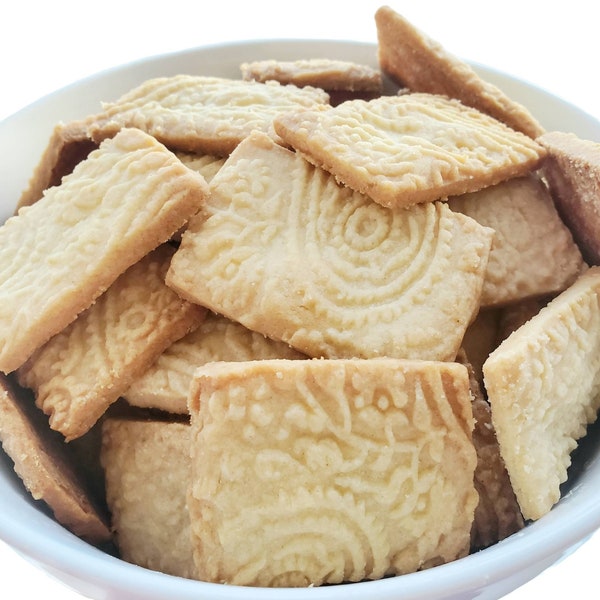 Irish Shortbread - Traditional Authentic Ireland Dessert with Paisley Pattern - Europe / European Biscuits / Cookies